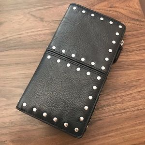 Michael Kors Rivet Wallet